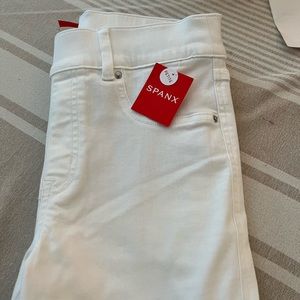 Spanx ankle skinny jeans. New with tags. White.  Size:  small petite